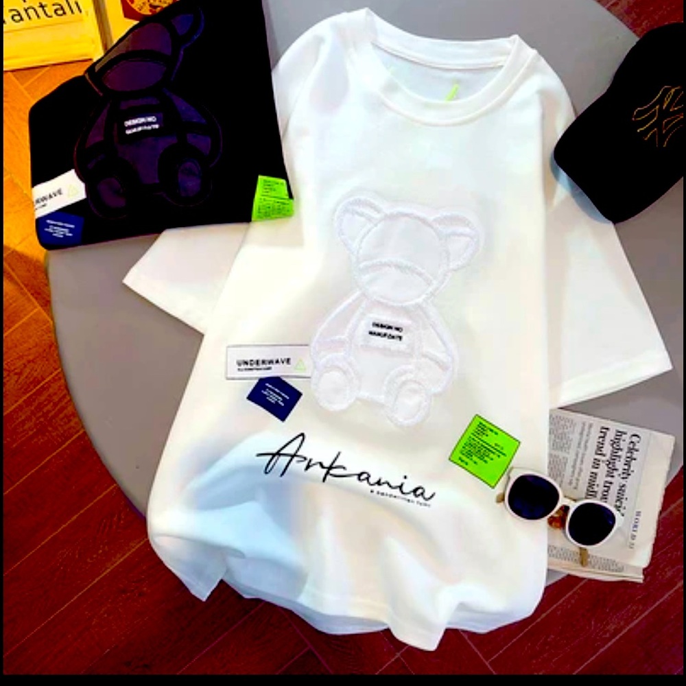 100% cotton T shirt size L cut bear short sleeves